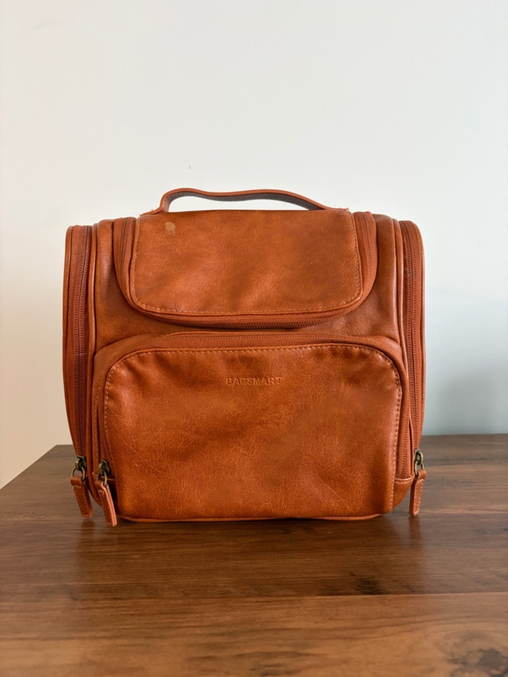 Men’s Brown Faux Leather Travel Toiletry Bag